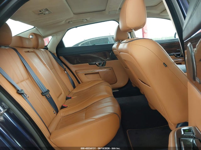 45334131 :رقم المزاد ، SAJWA2GZXF8V81154 vin ، 2015 Jaguar Xj Xjl Portfolio مزاد بيع