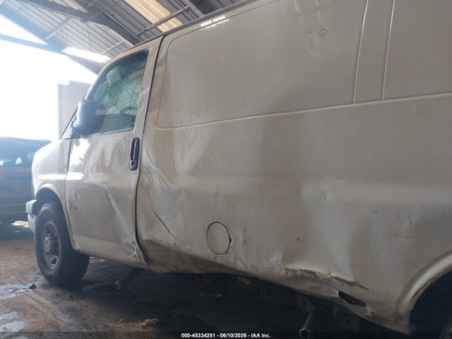 45334251 :رقم المزاد ، 1GTW7AFGXJ1903106 vin ، 2018 Gmc Savana 2500 Work Van مزاد بيع