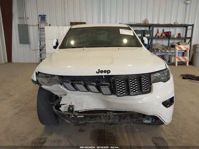 1C4RJFAG0JC105186 Jeep Grand Cherokee Altitude 4x4