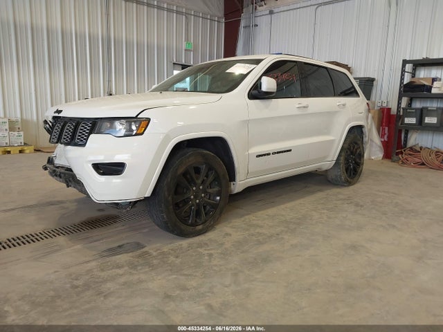1C4RJFAG0JC105186 Jeep Grand Cherokee Altitude 4x4