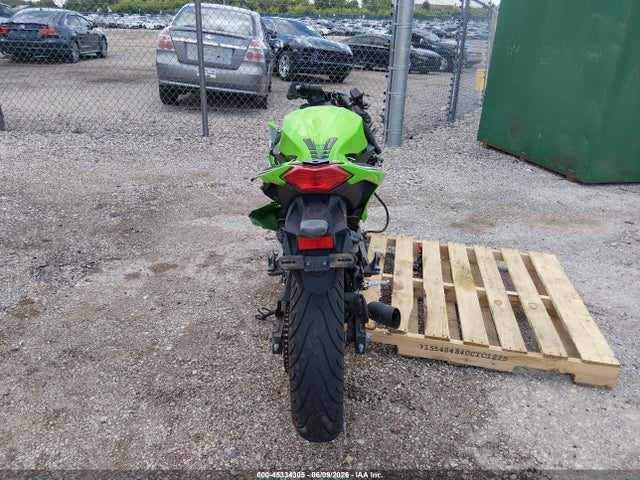 Kawasaki Ex300 A 2014 JKAEX8A14EA008394 Image 6