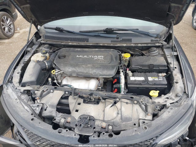 2015 Chrysler 200 S მანქანა იყიდება აუქციონზე, vin: 1C3CCCBB1FN591900, აუქციონის ნომერი: 45334313