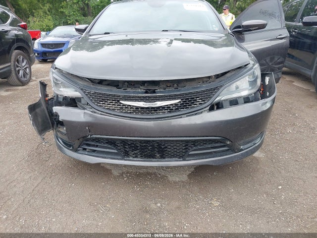 2015 Chrysler 200 S მანქანა იყიდება აუქციონზე, vin: 1C3CCCBB1FN591900, აუქციონის ნომერი: 45334313