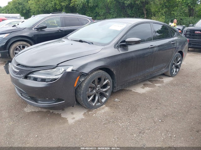 2015 Chrysler 200 S მანქანა იყიდება აუქციონზე, vin: 1C3CCCBB1FN591900, აუქციონის ნომერი: 45334313