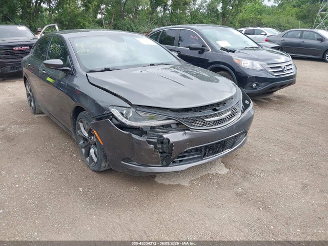2015 Chrysler 200 S მანქანა იყიდება აუქციონზე, vin: 1C3CCCBB1FN591900, აუქციონის ნომერი: 45334313