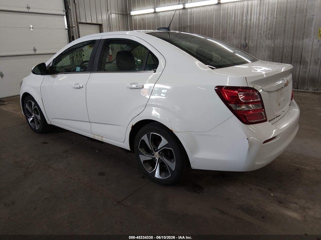 45334338 :رقم المزاد ، 1G1JF5SB5H4122915 vin ، 2017 Chevrolet Sonic Premier Auto مزاد بيع