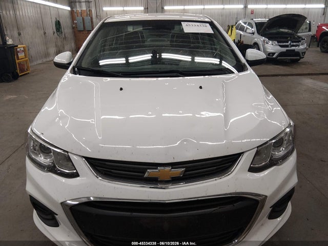 45334338 :رقم المزاد ، 1G1JF5SB5H4122915 vin ، 2017 Chevrolet Sonic Premier Auto مزاد بيع
