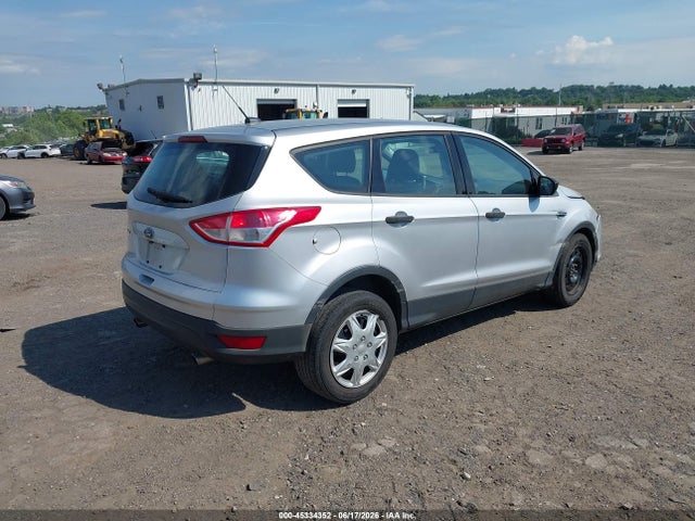 1FMCU0F70GUA81909 Ford ESCAPE S