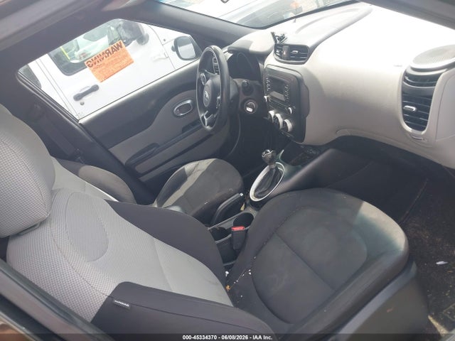 2015 Kia Soul მანქანა იყიდება აუქციონზე, vin: KNDJN2A29F7784289, აუქციონის ნომერი: 45334370