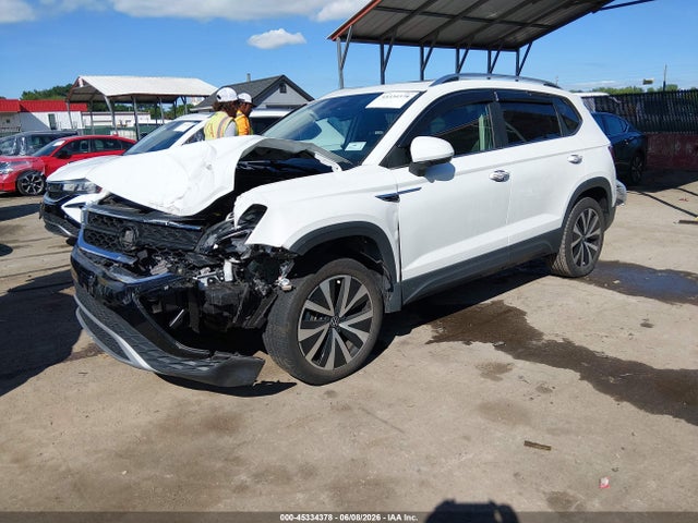 2023 Volkswagen Taos 1.5t Se მანქანა იყიდება აუქციონზე, vin: 3VVEX7B20PM360015, აუქციონის ნომერი: 45334378