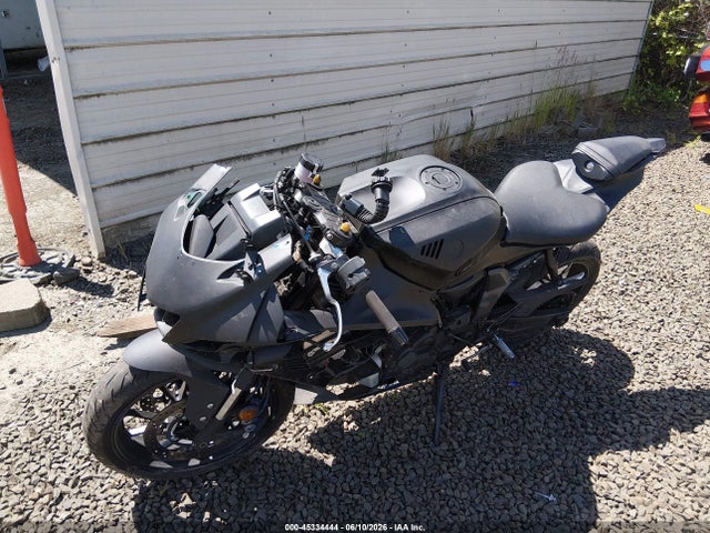Yamaha Yzfr7 2024 JYARM38E4RA012538 Image 2