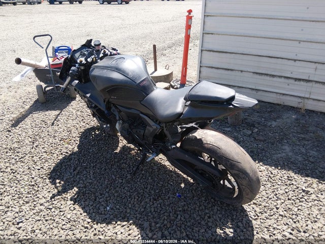 Yamaha Yzfr7 2024 JYARM38E4RA012538 Image 3