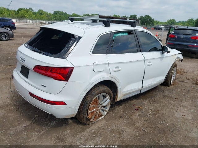 Продажа на аукционе авто 2020 Audi Q5 Premium 45 Tfsi Quattro S Tronic/titanium Premium 45 Tfsi Quattro S Tronic, vin: WA1ANAFY6L2024430, номер лота: 45334557