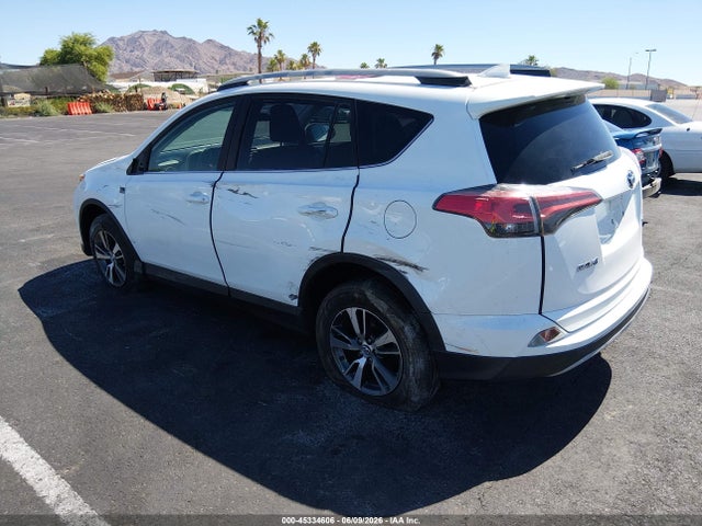 Toyota Rav4 Xle 2018 2T3WFREV9JW458473 Image 3