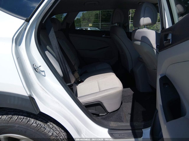 2018 Hyundai Tucson Sel მანქანა იყიდება აუქციონზე, vin: KM8J33A46JU691085, აუქციონის ნომერი: 45334632