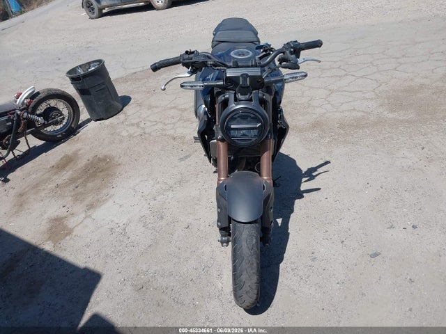 MLHNC5558N5200520 Honda CBF300 NA