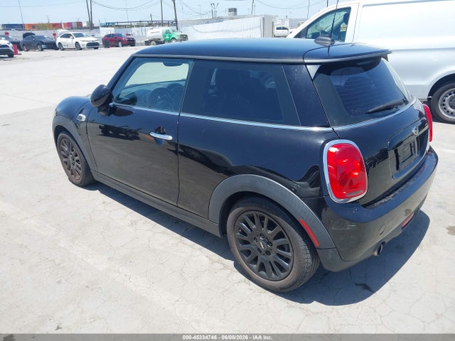 Продажа на аукционе авто 2017 Mini Hardtop Cooper, vin: WMWXP5C35H2G61181, номер лота: 45334746