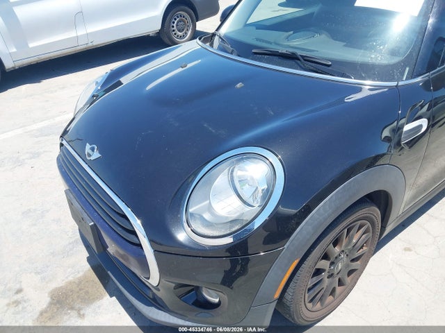 Продажа на аукционе авто 2017 Mini Hardtop Cooper, vin: WMWXP5C35H2G61181, номер лота: 45334746