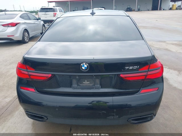 BMW 750i 2019 WBA7F0C56KGM24861 Image 16