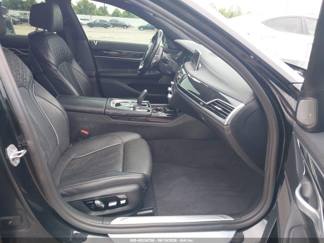 BMW 750i 2019 WBA7F0C56KGM24861 Image 5