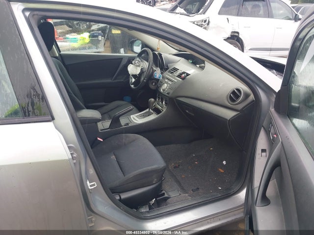 45334802 :رقم المزاد ، JM1BL1UFXB1496037 vin ، 2011 Mazda Mazda3 I Sport مزاد بيع
