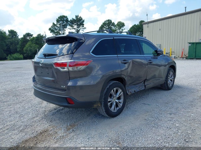 Toyota Highlander Xle V6 2015 5TDKKRFH6FS051920 Image 4