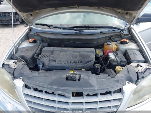 Auction sale of the 2005 Chrysler Pacifica Touring, vin: 2C4GM68485R665500, lot number: 45334856