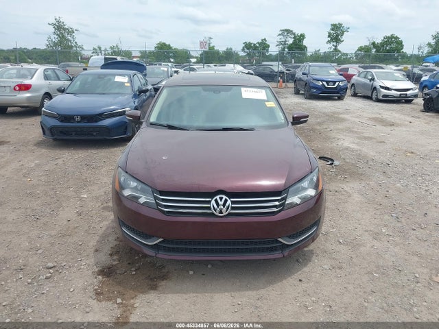 2013 Volkswagen Passat 2.5l Se მანქანა იყიდება აუქციონზე, vin: 1VWBP7A31DC035041, აუქციონის ნომერი: 45334857
