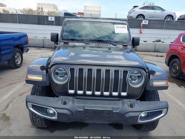1C4HJXEG5KW572762 Jeep Wrangler Unlimited Sahara 4x4