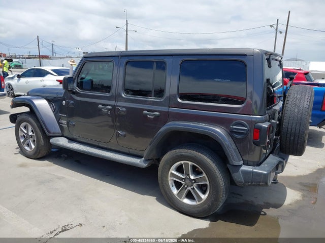 1C4HJXEG5KW572762 Jeep Wrangler Unlimited Sahara 4x4