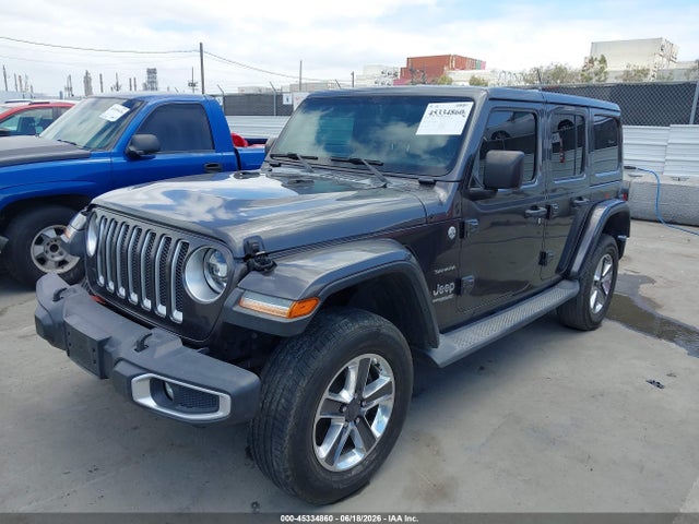 1C4HJXEG5KW572762 Jeep Wrangler Unlimited Sahara 4x4