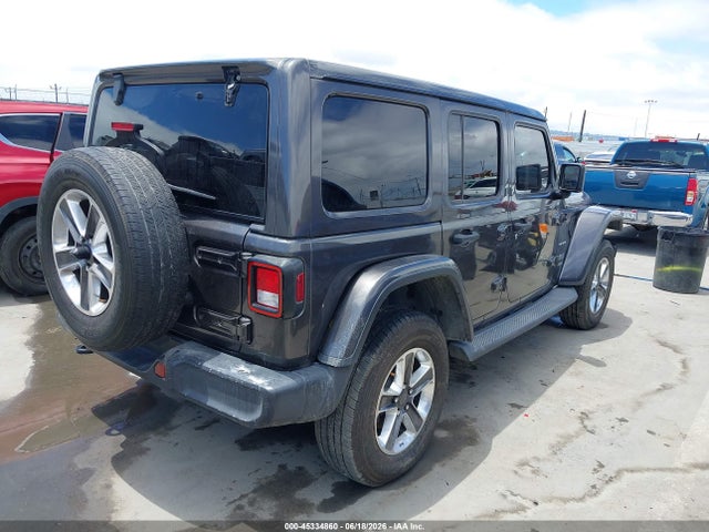 1C4HJXEG5KW572762 Jeep Wrangler Unlimited Sahara 4x4