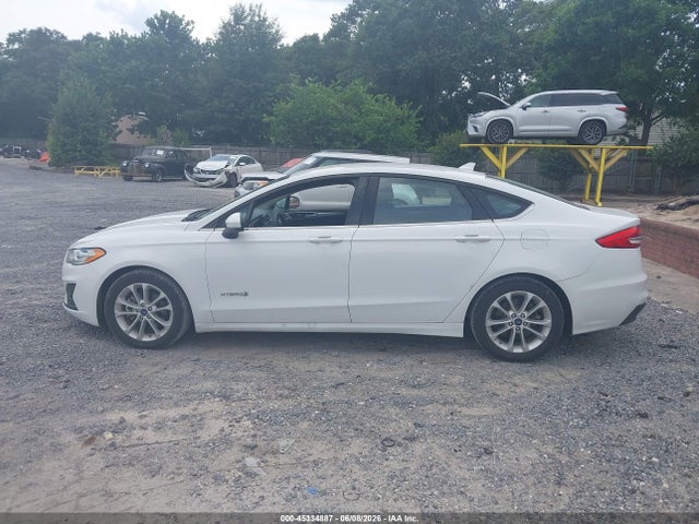 Ford Fusion Hybrid Se 2019 3FA6P0LU7KR211449 Image 19