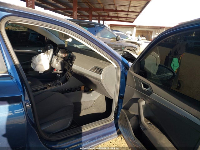 2020 Volkswagen Jetta 1.4t R-line/1.4t S/1.4t Se მანქანა იყიდება აუქციონზე, vin: 3VWC57BU1LM087607, აუქციონის ნომერი: 45334890