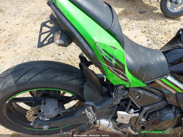 Kawasaki Ex650 F 2017 JKAEXEK10HDA02515 Image 18