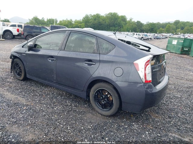 Продажа на аукционе авто 2015 Toyota Prius Two, vin: JTDKN3DU8F1991105, номер лота: 45334911