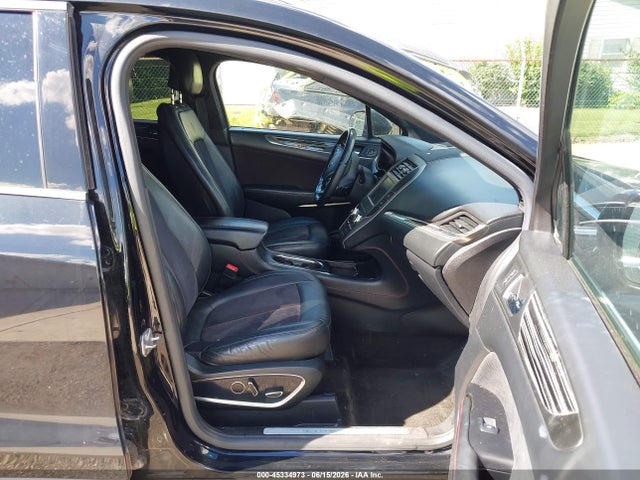 Продажа на аукционе авто 2015 Lincoln Mkc Black Label, vin: 5LMTJ1BH7FUJ31116, номер лота: 45334973