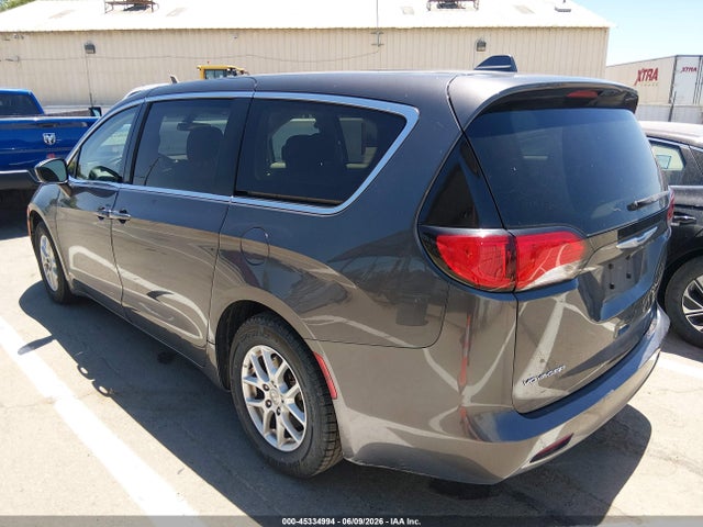 Chrysler Voyager Lx 2020 2C4RC1CG6LR252536 Image 3