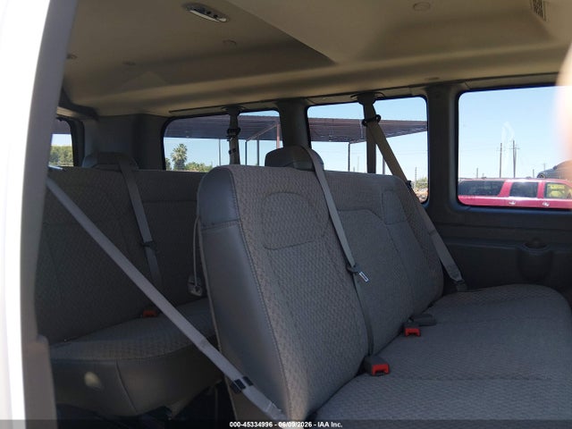 Chevrolet Express 2500 Ls 2016 1GNWGEFG4G1291752 Image 8