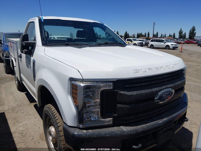 1FDBF2B63KEF82181 Ford F-250 Xl