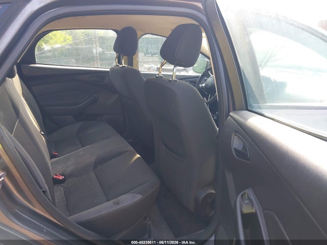 45335011 :رقم المزاد ، 1FAHP3F21CL164245 vin ، 2012 Ford Focus Se مزاد بيع