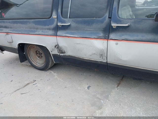 Aukcja sprzedaży 1990 Chevrolet Suburban R1500, vin: 1GNER16K7LF180239, numer aukcji: 45335069