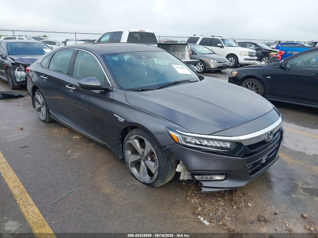 2018 1HGCV2F92JA004984 main image