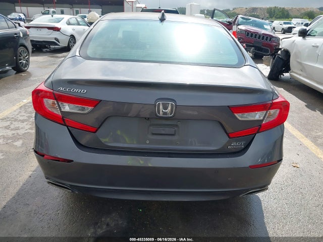 1HGCV2F92JA004984 Honda Accord Touring 2.0t