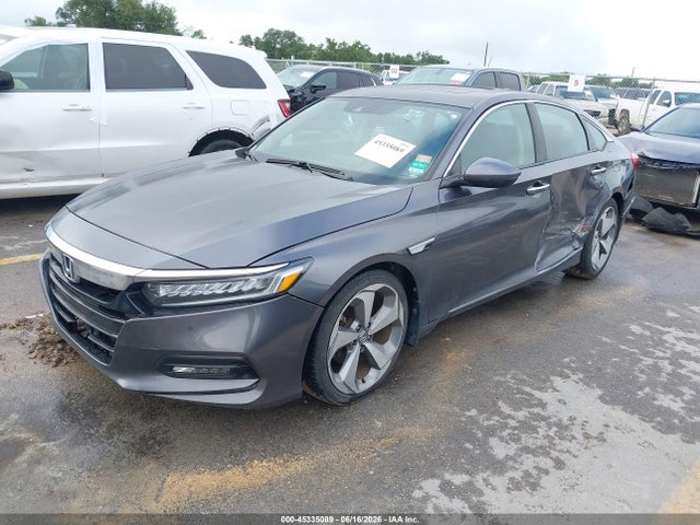 1HGCV2F92JA004984 Honda Accord Touring 2.0t