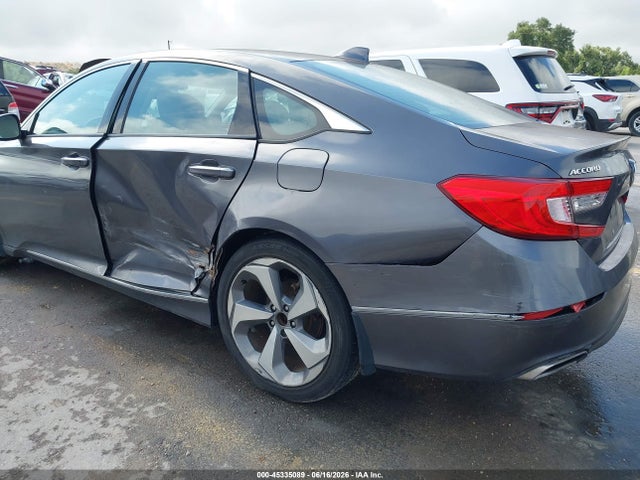 1HGCV2F92JA004984 Honda Accord Touring 2.0t