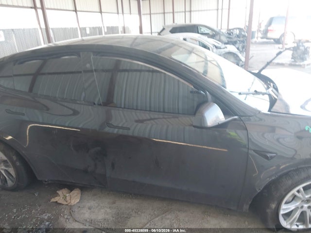 45335099 :رقم المزاد ، 7SAYGDEE7RF022718 vin ، 2024 Tesla Model Y Long Range Dual Motor All-wheel Drive مزاد بيع