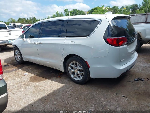 45335115 :رقم المزاد ، 2C4RC1FGXJR125541 vin ، 2018 Chrysler Pacifica Touring Plus مزاد بيع