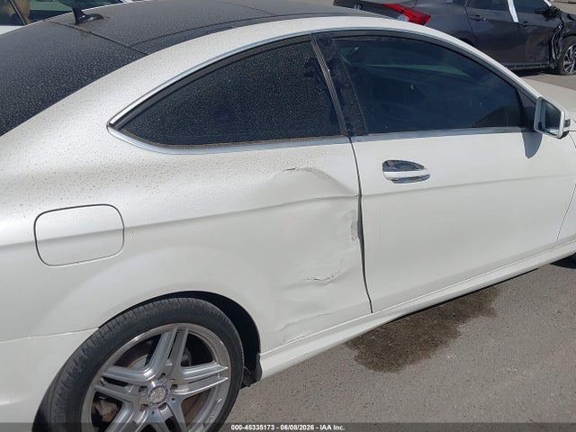 Продаж на аукціоні авто 2014 Mercedes-benz C 350 Sport 4matic, vin: WDDGJ8JBXEG161292, номер лоту: 45335173