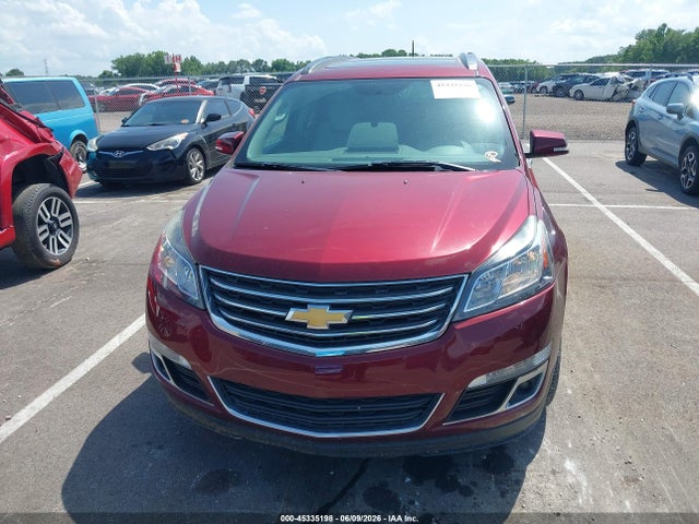 45335198 :رقم المزاد ، 1GNKRHKD3HJ177037 vin ، 2017 Chevrolet Traverse 2lt مزاد بيع